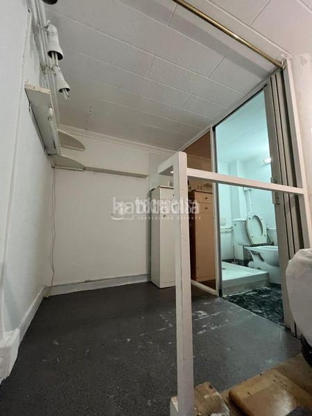 Foto a427979a-cf20-4076-aef4-ad32fb650a55. Local comercial a Vilapicina - Torre Llobeta Barcelona