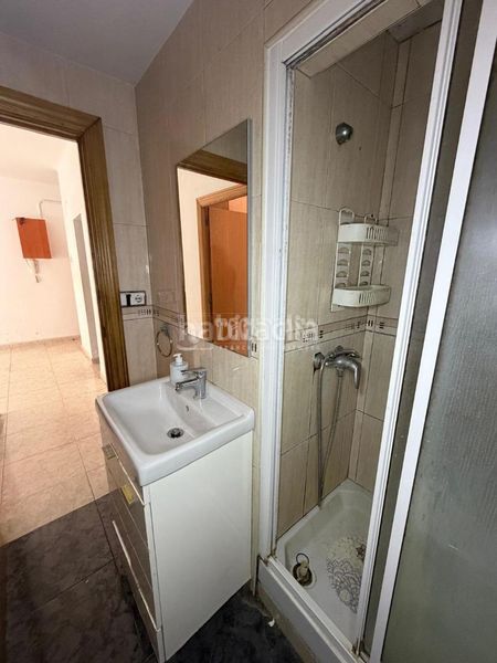 Foto 18b6e349-638e-4cb9-859a-ac72330c75a8. Pis a Porta Barcelona