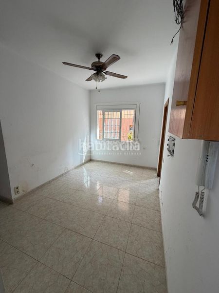 Foto e71ca5c0-c364-4880-bae7-421b83ae132c. Pis a Porta Barcelona