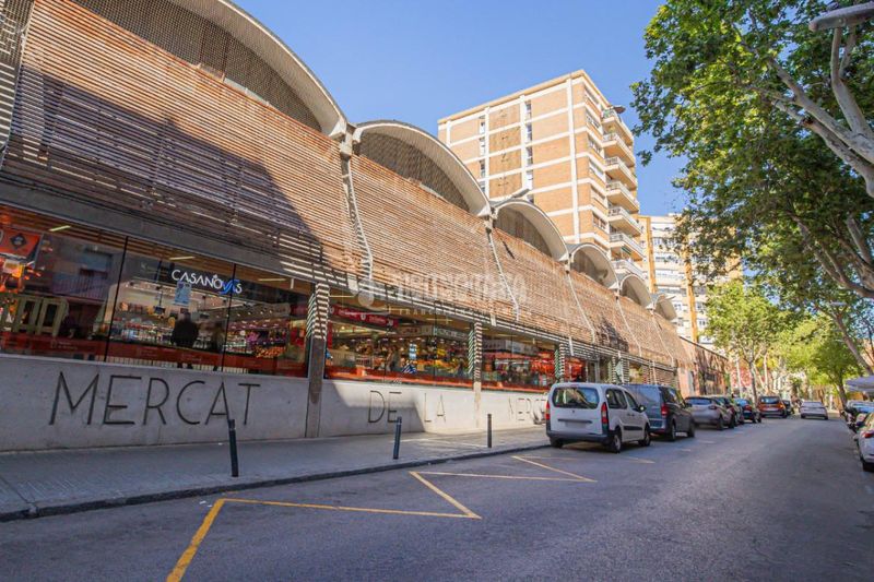 Foto 8728527f-df3c-43d0-ae94-79f615a4b754. Edifici a Horta Barcelona