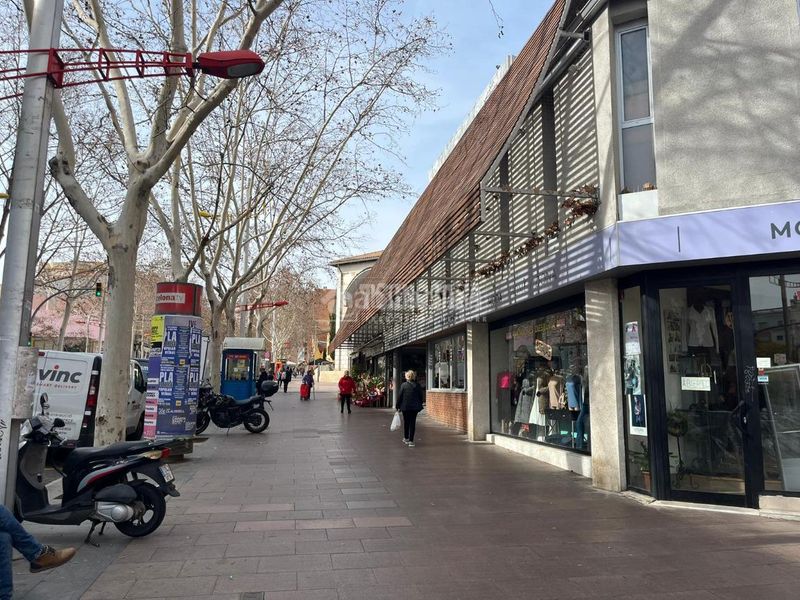 Foto e5dda536-bc08-459e-85ce-3453fcdf565d. Edifici a Horta Barcelona