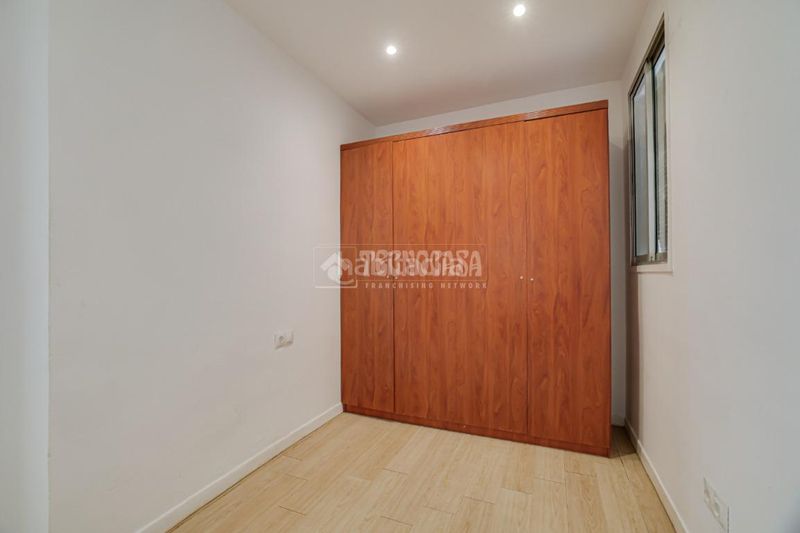 Foto 14453c4f-4ef8-477b-b296-bb7411b54a81. Pis a Porta Barcelona