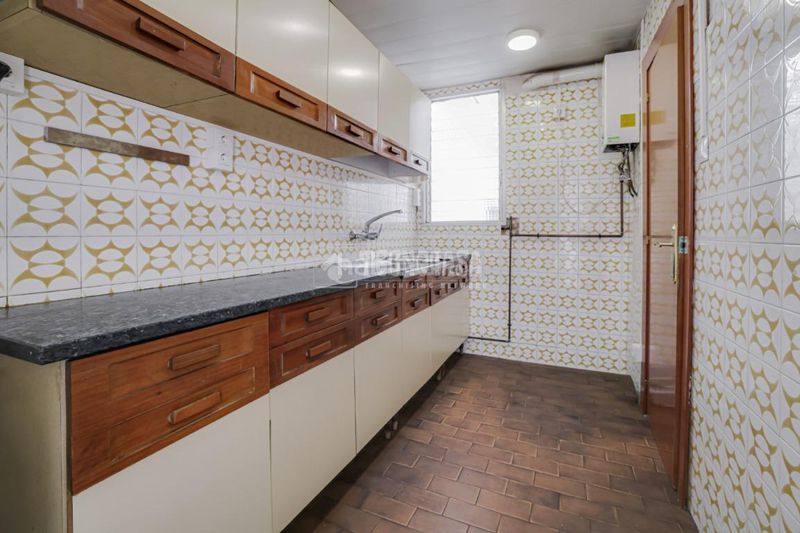 Foto a994a8d8-eaa3-41b8-aa2f-8d07650d6014. Pis a Porta Barcelona