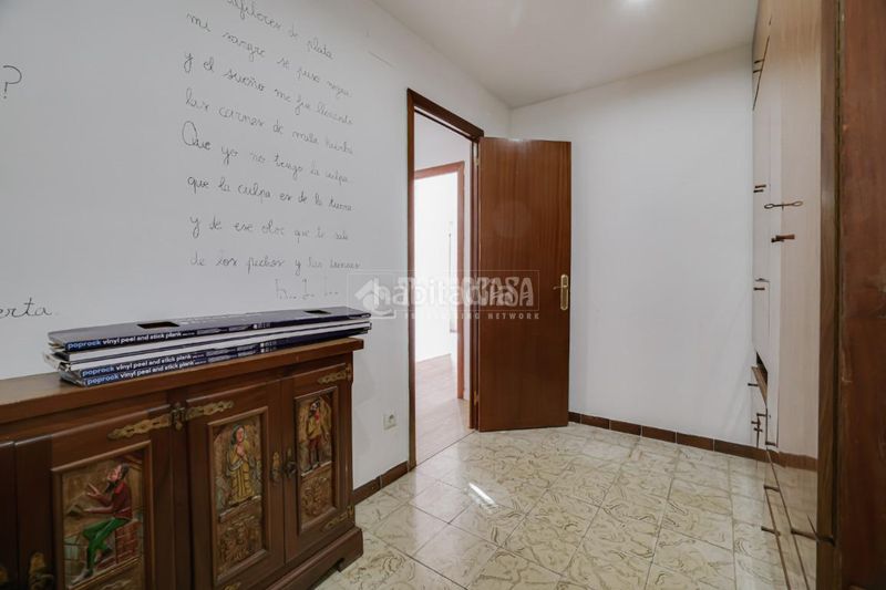 Foto bedbd653-07ed-4d75-b282-4588ceb07fad. Pis a Porta Barcelona