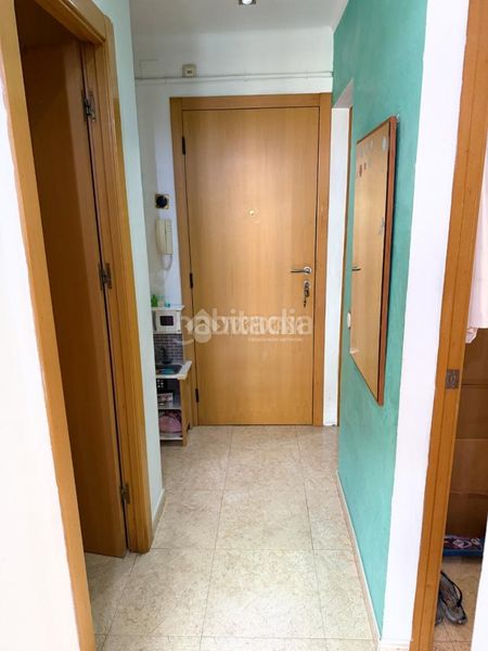 Foto 5a913745-405f-4c12-abb7-7e877ca76850. Pis amb calefacció a Turó de la Peira Barcelona