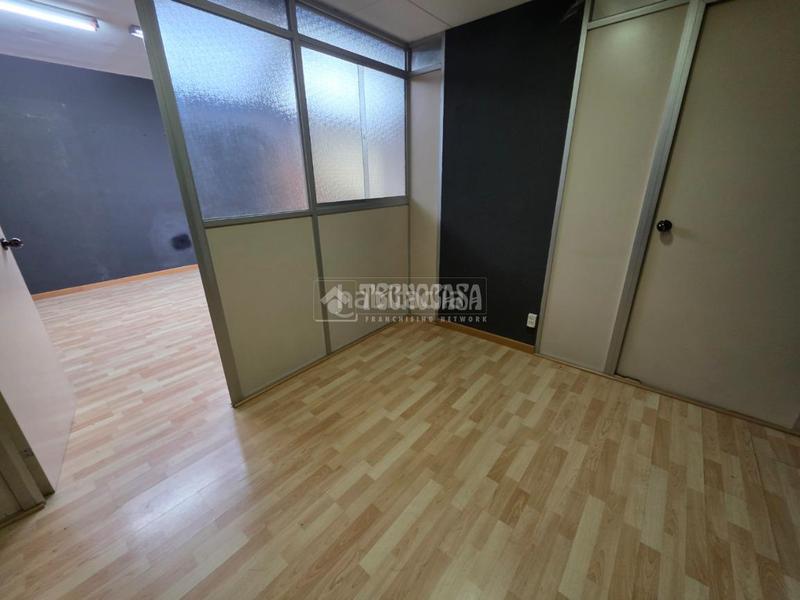 Foto 38497333-e0a5-4279-bff4-b685ebd944d5. Alquiler oficina despacho en alquiler en La Nova Esquerra de l´Eixample Barcelona