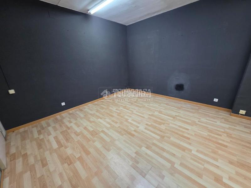 Foto 5a39f7fc-6b5a-4e9f-9081-88997a4780b1. Alquiler oficina despacho en alquiler en La Nova Esquerra de l´Eixample Barcelona