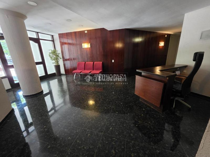 Foto f29134c4-24cf-4dbb-a16c-c2cf03d2f77c. Location bureau avec parking dans La Nova Esquerra de l´Eixample Barcelona