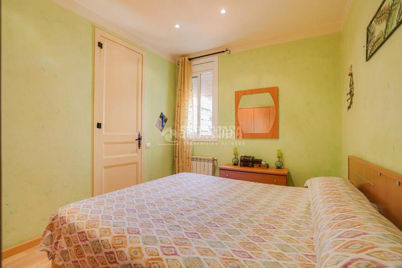 Foto d2c3457b-7a97-48b9-9a38-8065feb0bc28. Piso  en venta en La Nova Esquerra de l´Eixample Barcelona