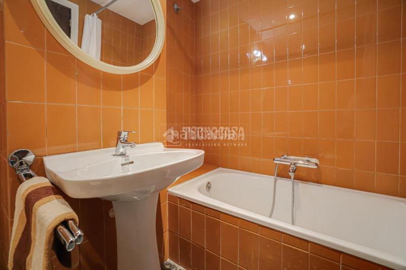 Foto ba16bf53-1e9f-4653-b8ad-c159d99ddc2f. Appartamento con riscaldamento parcheggio in La Nova Esquerra de l´Eixample Barcelona