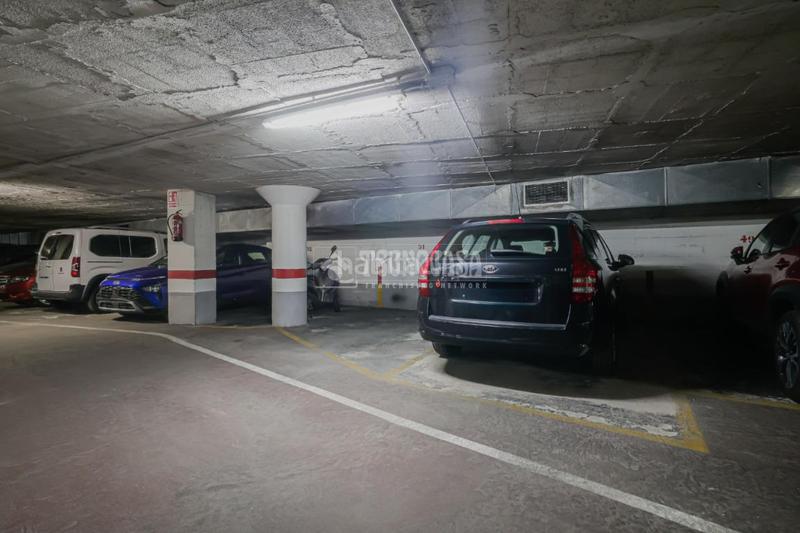 Foto bacd94eb-f20a-4374-8449-37bfa96bdc66. Appartamento con riscaldamento parcheggio in La Nova Esquerra de l´Eixample Barcelona