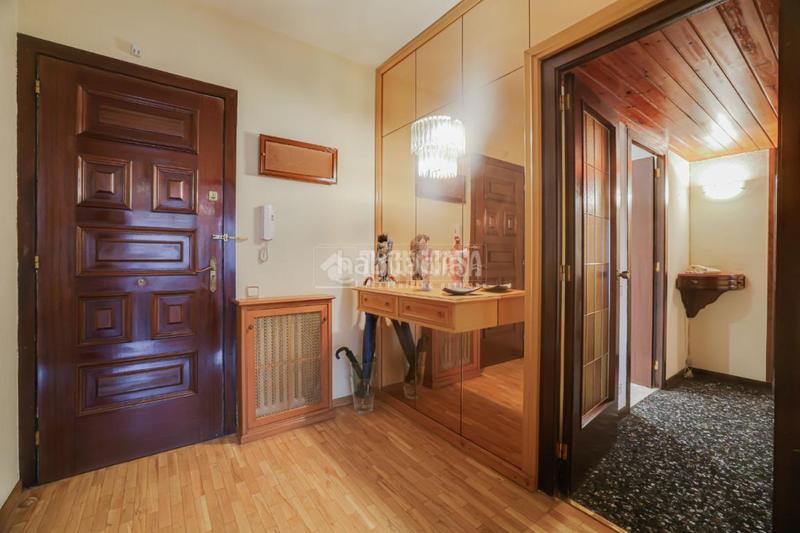 Foto c61d1204-a5be-442c-894c-522ae825c957. Appartamento con riscaldamento parcheggio in La Nova Esquerra de l´Eixample Barcelona