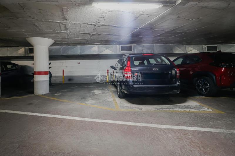 Foto d98d2775-7ab9-41b5-a736-2aa5c2d2dba7. Appartamento con riscaldamento parcheggio in La Nova Esquerra de l´Eixample Barcelona