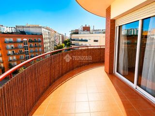 Flat in La Nova Esquerra de l´Eixample. Piso en venta en barcelona