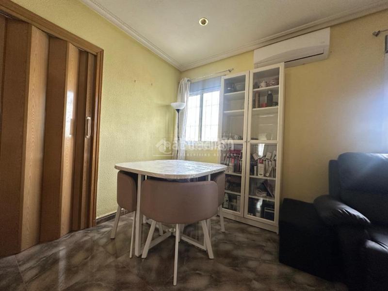 Foto 2481bb95-05d5-4f53-8b66-fe2f56ffa1f4. Piso  en venta en Lucero Madrid