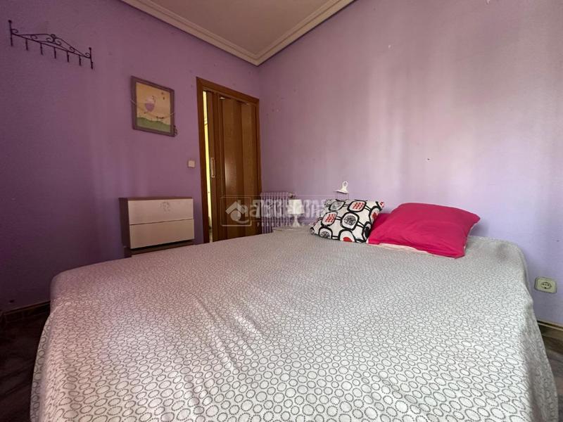 Foto 7666a9a9-1ab7-4fe0-a24c-5b475cb1177e. Piso  en venta en Lucero Madrid