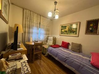 Pis  Calle de revenga. Piso en venta en madrid