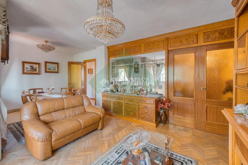 Foto b8224a1a-7e89-4c11-b774-1a3c3494e40f. Flat with heating parking in Vista Alegre Madrid