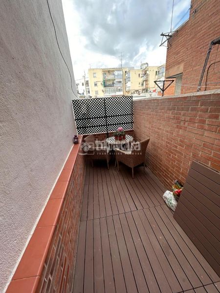 Foto f0d724b7-a617-4c72-8261-fc692a6b66e1. Pis amb calefacció aparcament a Vista Alegre Madrid