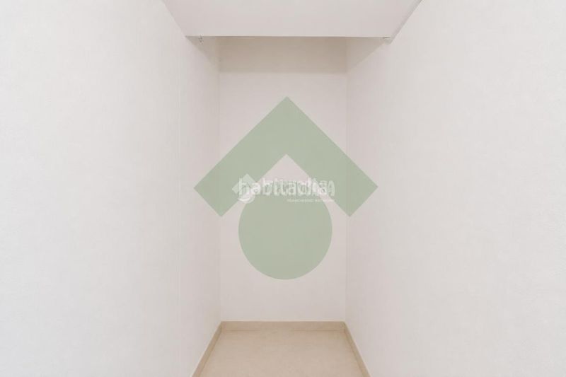 Foto 1a3b629f-625c-40d2-87e9-a526b0efce59. Piso  en venta en Vista Alegre Madrid