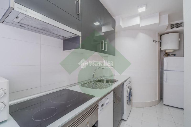 Foto 7910ea2e-8c12-4736-985e-5a1af46b64e0. Piso  en venta en Vista Alegre Madrid