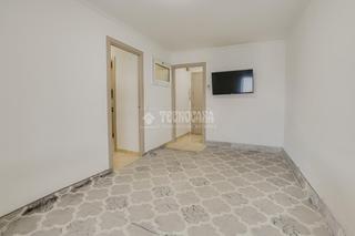 Etagenwohnung in Santa Rosa. Piso en venta en santa coloma de gramenet