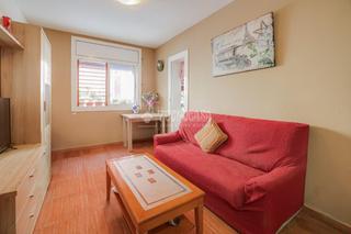 Appartement à Fondo. Piso en venta en santa coloma de gramenet