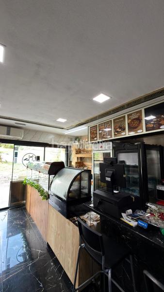 Foto fa1bcd0b-5bc2-444b-aa13-d24bca6ddf2e. Locale commerciale in Santa Rosa Santa Coloma de Gramenet