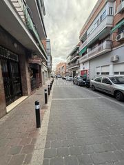 Local Comercial a C. de la Sierra de Palomeras