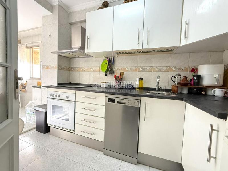 Foto 76a15135-3e9b-4887-85d0-1df143f92782. Pis a La Luz - El Torcal Málaga