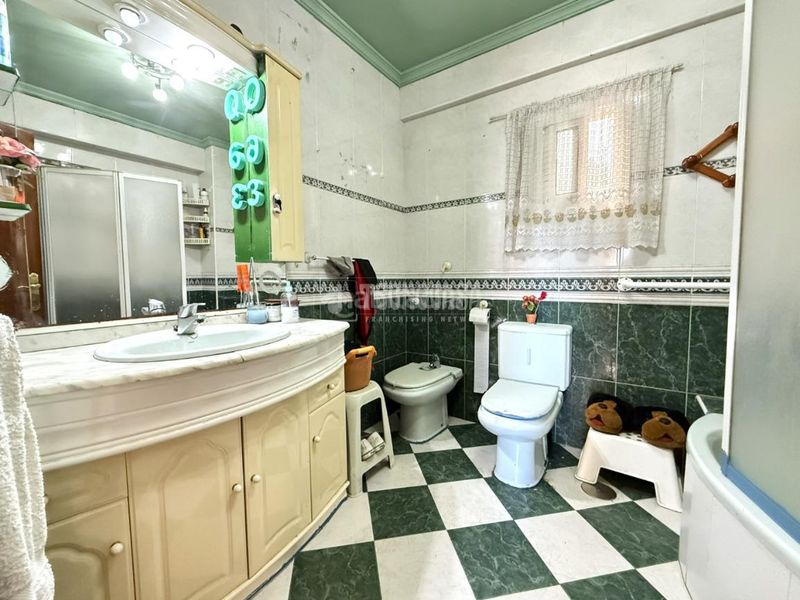 Foto 034e6d05-e629-42ba-8057-6d978e6bf042. Pis a La Luz - El Torcal Málaga