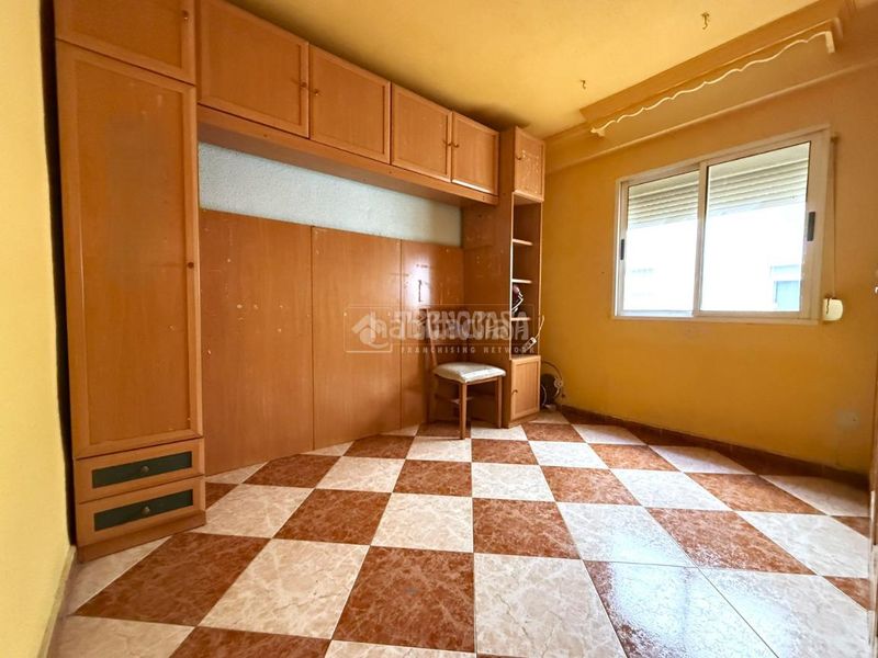 Foto 3fdeeb68-4c9e-4a5a-b5bb-1a43e46c317a. Pis a La Luz - El Torcal Málaga