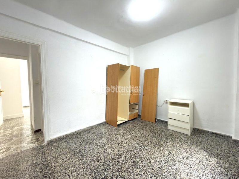 Foto 3e1f57f5-04db-490e-98c3-5dd9d4a058ca. Piso  en venta en Dos Hermanas - Nuevo San Andrés Málaga