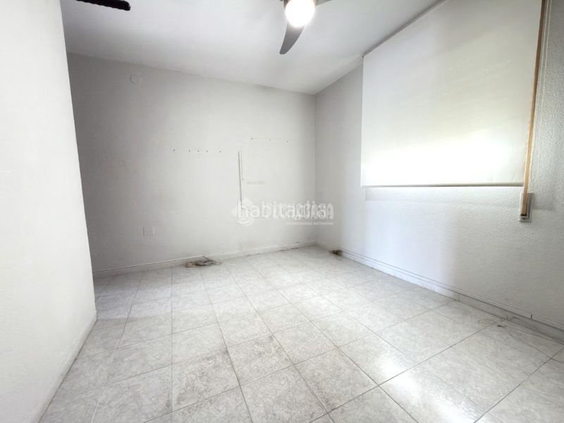 Foto c2b3cf17-bd42-4a50-8a3f-decff6205784. Piso  en venta en La Luz - El Torcal Málaga