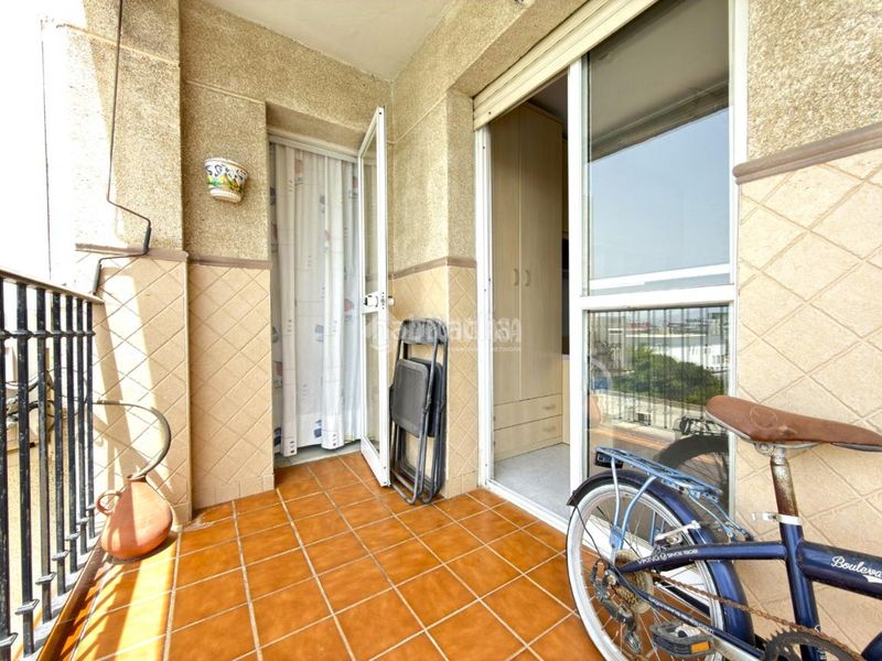 Foto db28131c-c2d8-49fb-8855-05d13057c5b9. Piso  en venta en La Luz - El Torcal Málaga