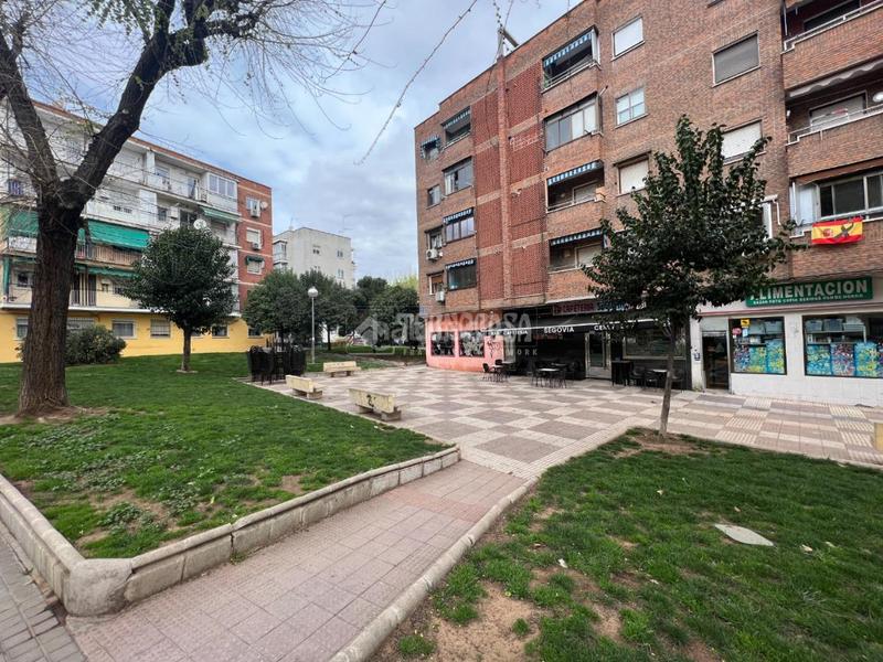 Foto 3fc4248f-f26b-46d2-998c-62de96ee37d4. Autoparkplatz in Las Dehesillas-Vereda de los Estudiantes Leganés