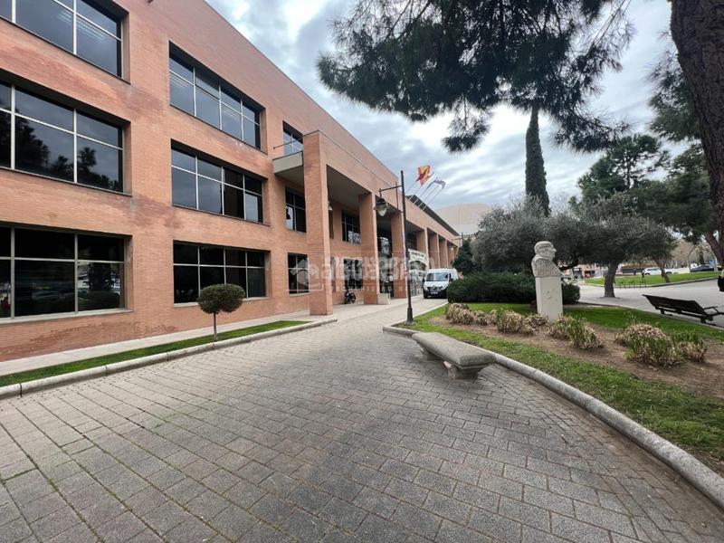 Foto d05cd35c-877d-4426-9b71-d0864cfdda14. Autoparkplatz in Las Dehesillas-Vereda de los Estudiantes Leganés