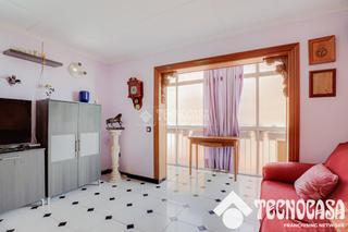 Appartement dans Guinardera. Piso en venta en santa coloma de gramenet