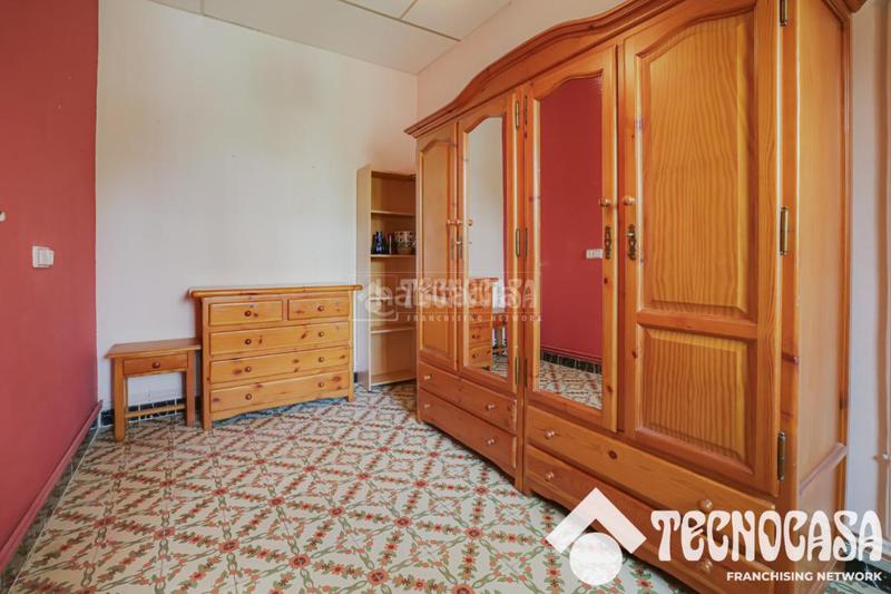 Foto 1fdd8b29-540e-4cd0-88ea-01e154944830. Piso  en venta en Singuerlín Santa Coloma de Gramenet