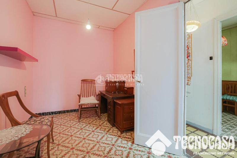 Foto 800d458f-85f9-428c-a9ba-6c5065cb2fad. Piso  en venta en Singuerlín Santa Coloma de Gramenet