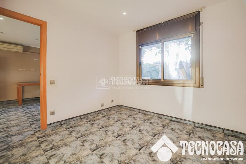 Foto 0615a1e4-2bc6-4772-bbc6-fb32c44028d0. Appartement dans Singuerlín Santa Coloma de Gramenet