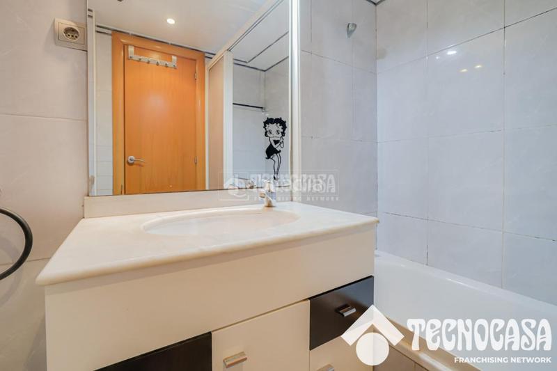 Foto 3e08239a-9467-4351-aad1-04c4ca360f41. Appartement dans Singuerlín Santa Coloma de Gramenet