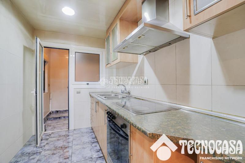 Foto c57b083f-6e3d-4272-a8d8-2e91bb2b8dbe. Appartement dans Singuerlín Santa Coloma de Gramenet