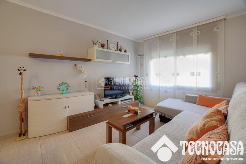 Foto 5491619b-3620-495a-a947-a8c267084a12. Appartement dans Singuerlín Santa Coloma de Gramenet