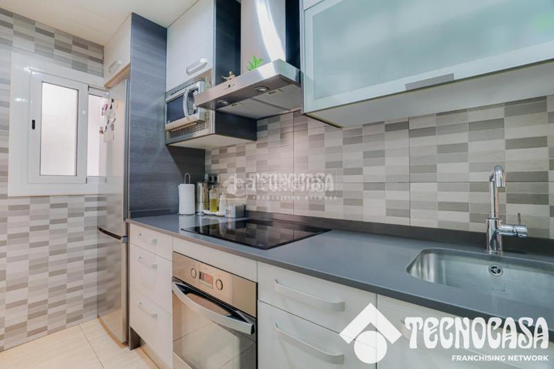 Foto 6ba671f3-ebb4-4e83-903a-c043066155dc. Appartement dans Singuerlín Santa Coloma de Gramenet