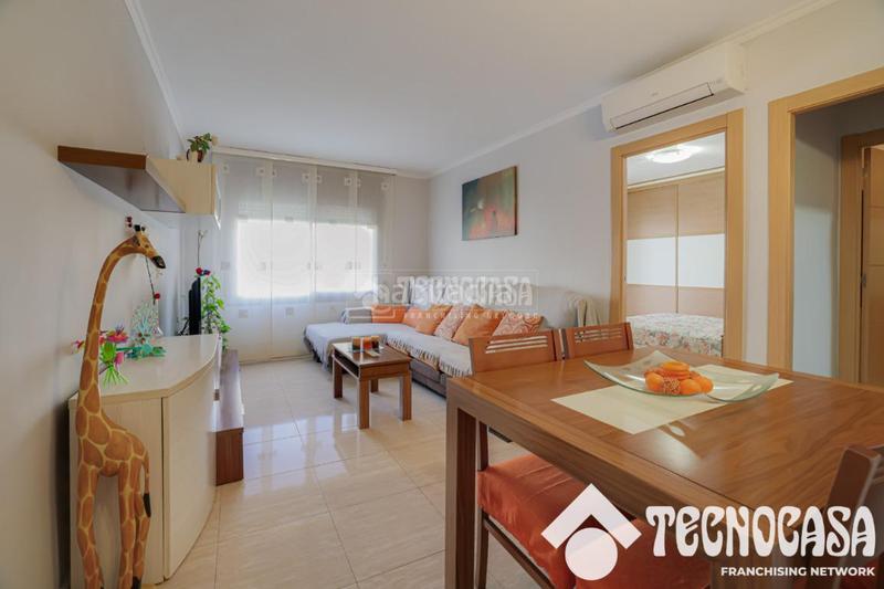 Foto 93ca9d4b-d889-4ede-bda6-7011b403d269. Appartement dans Singuerlín Santa Coloma de Gramenet