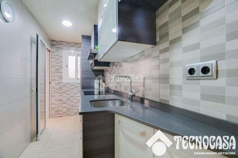 Foto 99f148e0-de42-4d3e-b9ec-e52e09511f95. Appartement dans Singuerlín Santa Coloma de Gramenet