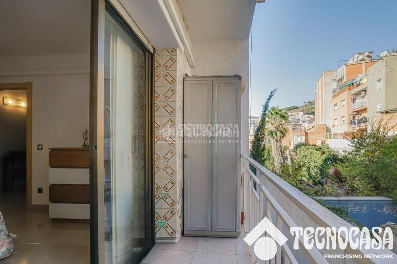 Foto f65bded0-99b3-469e-b70f-09b1df0f0c95. Appartement dans Singuerlín Santa Coloma de Gramenet