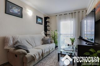 Pis a Singuerlín. Piso en venta en santa coloma de gramenet