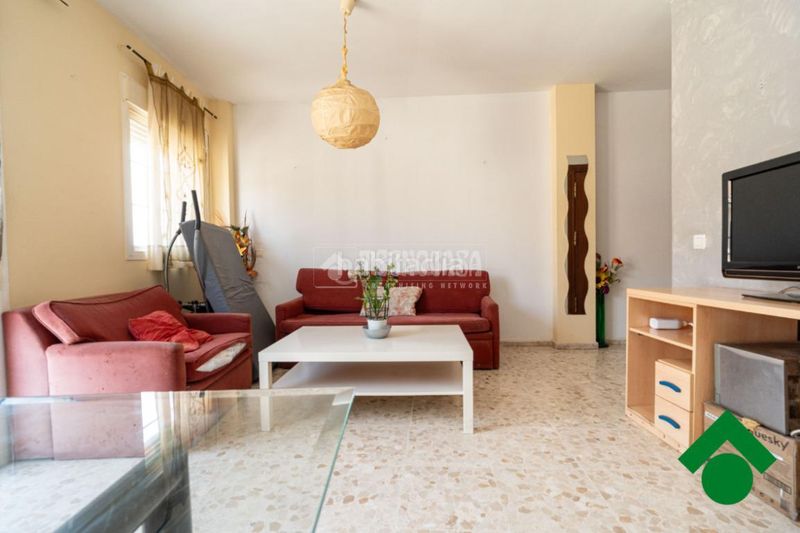 Foto c5803ae5-1066-4530-99da-0301b2182ef9. Pis a Cártama pueblo Cártama